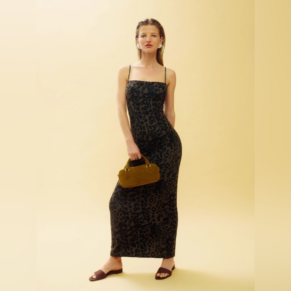 Reformation Dresses & Skirts - Reformation Elise Knit Dress In Tana, brand new, never worn, no flaws.